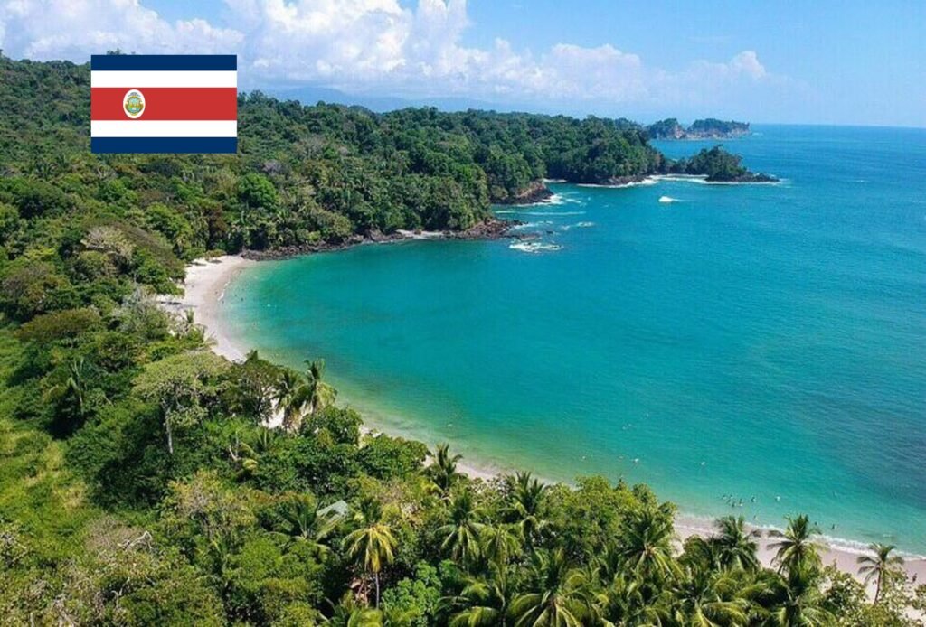 Playa Manuel Antonio: Un Paraíso Tropical en la Costa Rica Pacífica